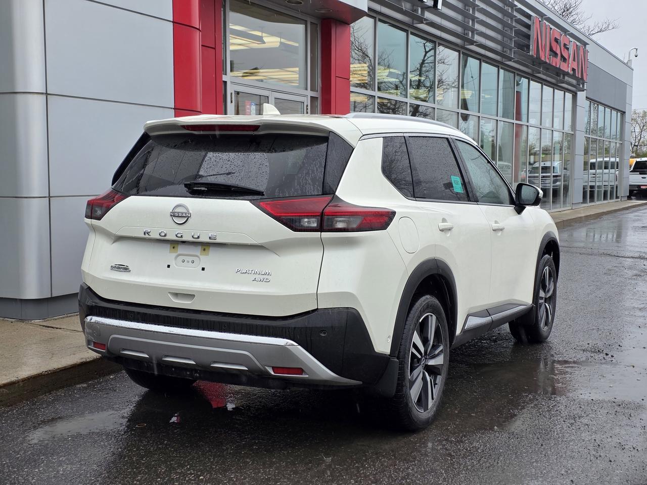 2023 Nissan Rogue Platinum Photo