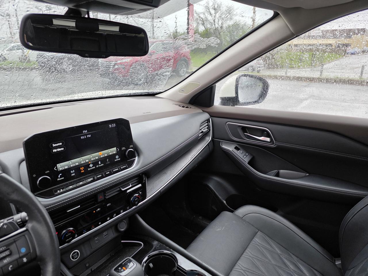 2023 Nissan Rogue Platinum Photo