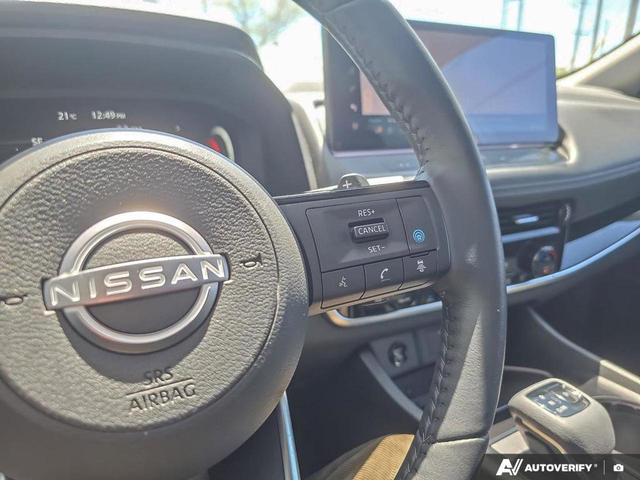 2024 Nissan Rogue SL AWD | Wireless Apple Car Play | Leather Seating | Moonroof | Photo