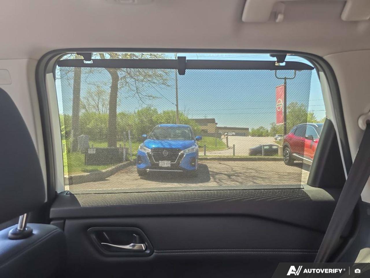 2024 Nissan Rogue SL AWD | Wireless Apple Car Play | Leather Seating | Moonroof | Photo