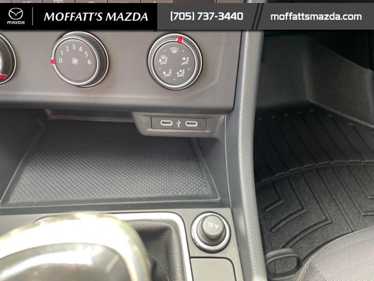 2023 Volkswagen Jetta Trendline Photo