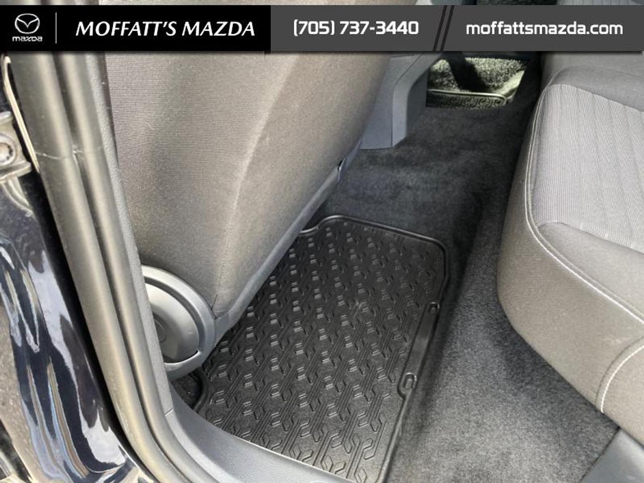 2023 Volkswagen Jetta Trendline Photo