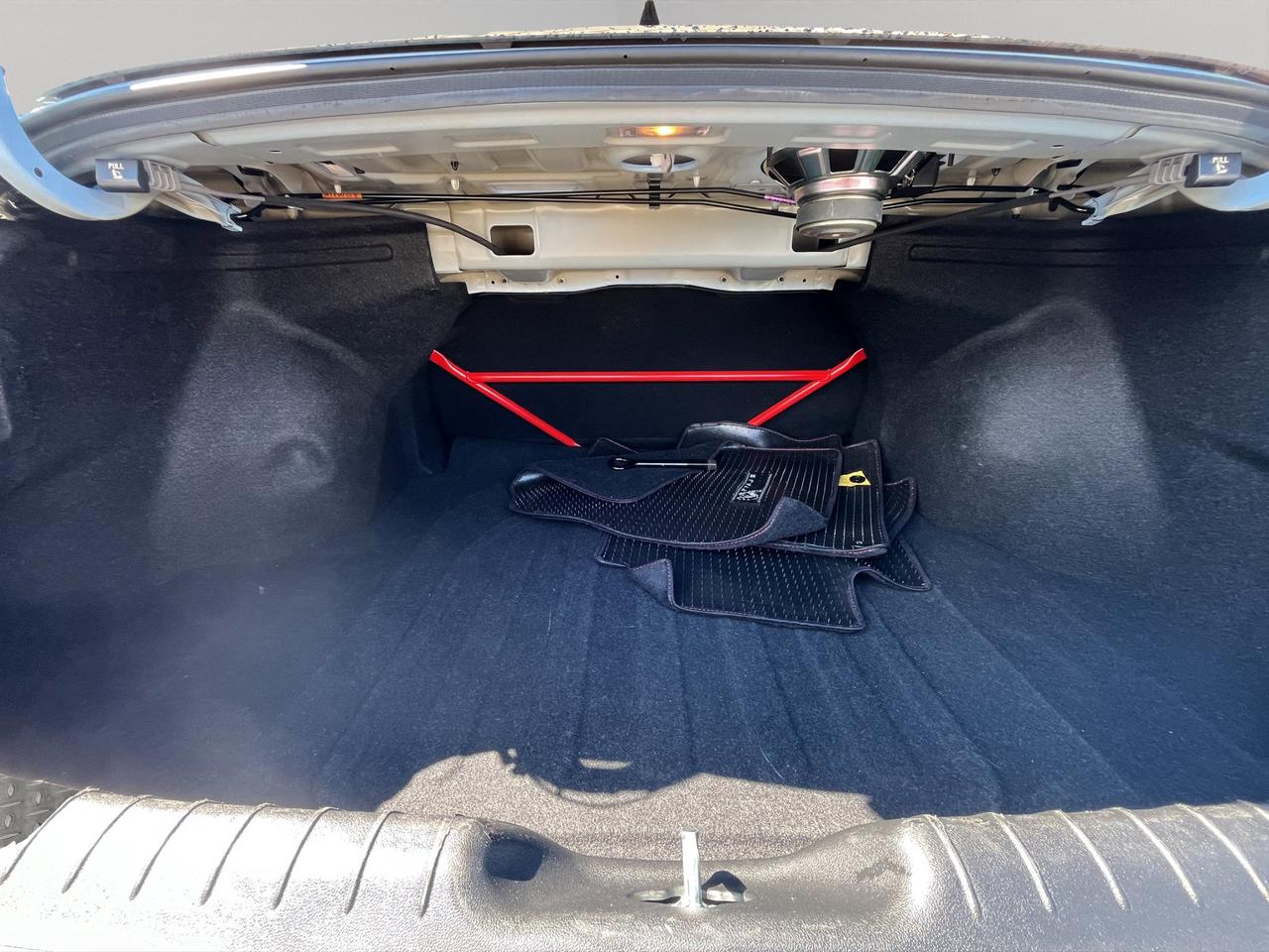 2023 Hyundai Elantra N | Reverse Cam | Heated Seats Photo