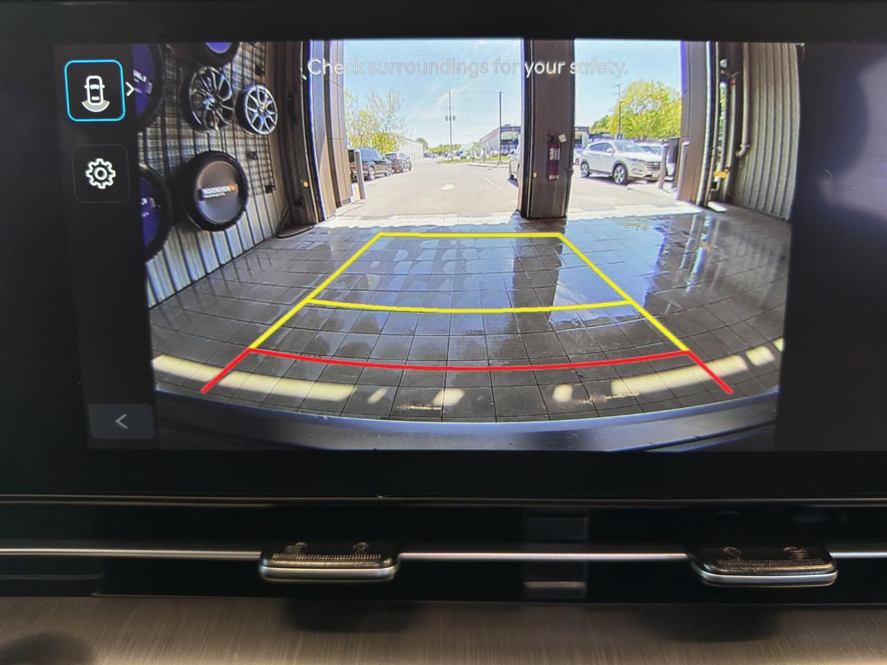 2026 Hyundai KONA Preferred | Reverse Cam | Heated Seats Photo