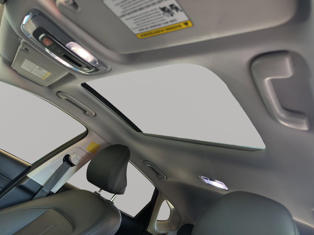 2026 Hyundai KONA Preferred | Reverse Cam | Heated Seats Photo