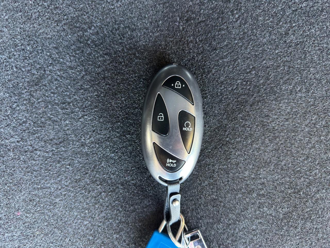 2026 Hyundai KONA Preferred | Reverse Cam | Heated Seats Photo