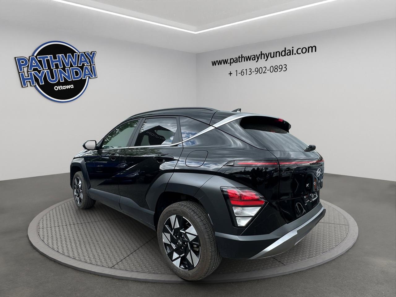 2026 Hyundai KONA Preferred | Reverse Cam | Heated Seats Photo