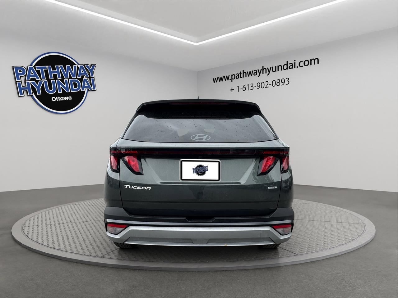 2026 Hyundai Tucson Preferred | Reverse Cam | Heated Seats Photo
