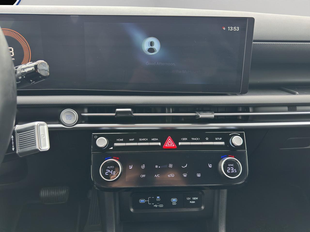 2026 Hyundai Tucson Preferred | Reverse Cam | Heated Seats Photo