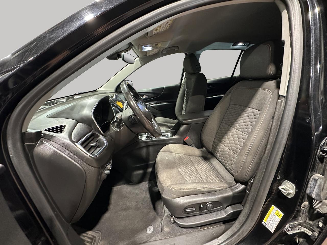 2020 Chevrolet Equinox LT | Reverse Cam | Heated Seats Photo