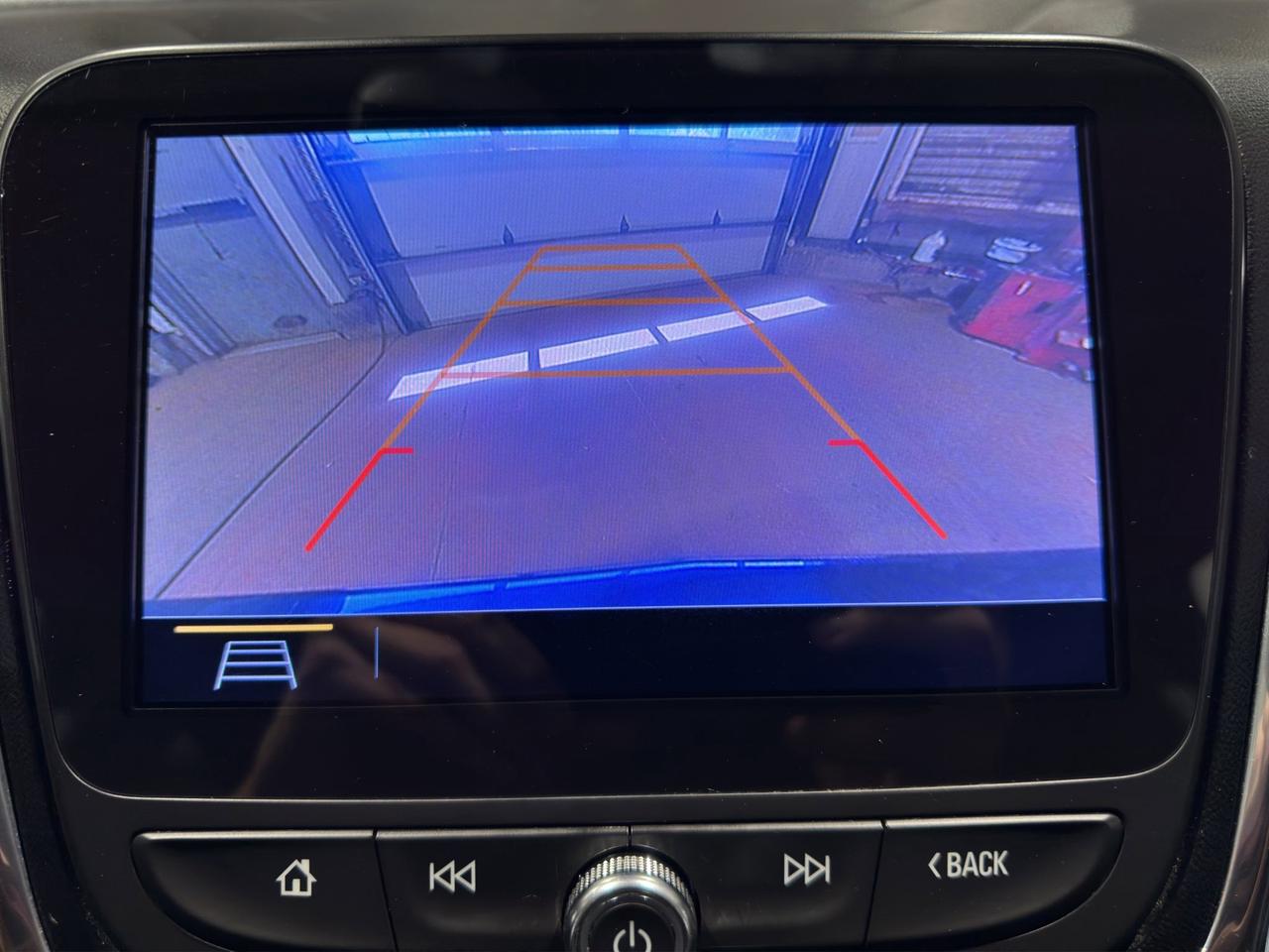 2020 Chevrolet Equinox LT | Reverse Cam | Heated Seats Photo