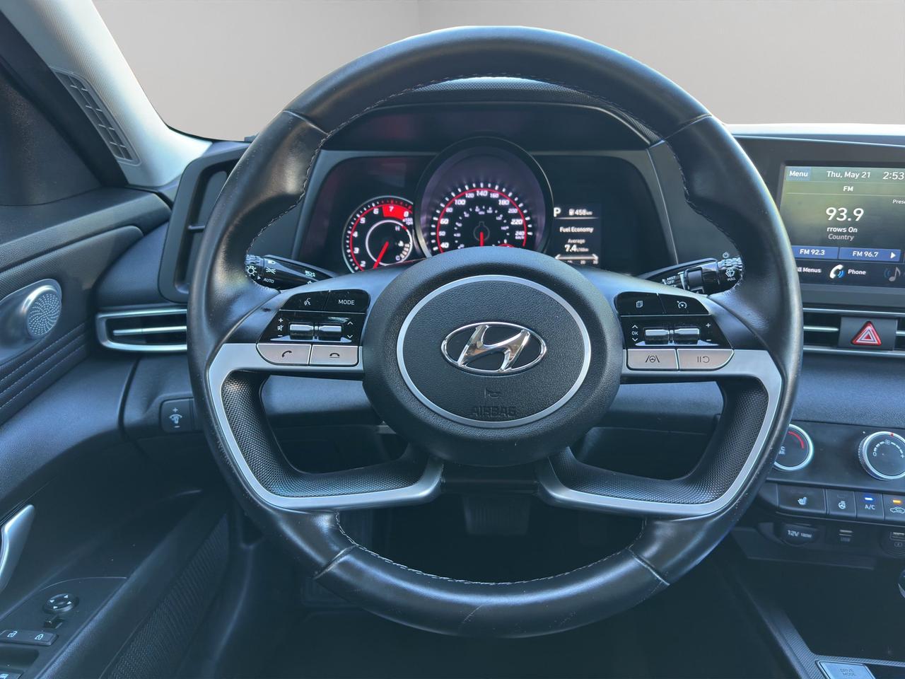 2021 Hyundai Elantra Preferred | Reverse Cam | Heated Seats Photo