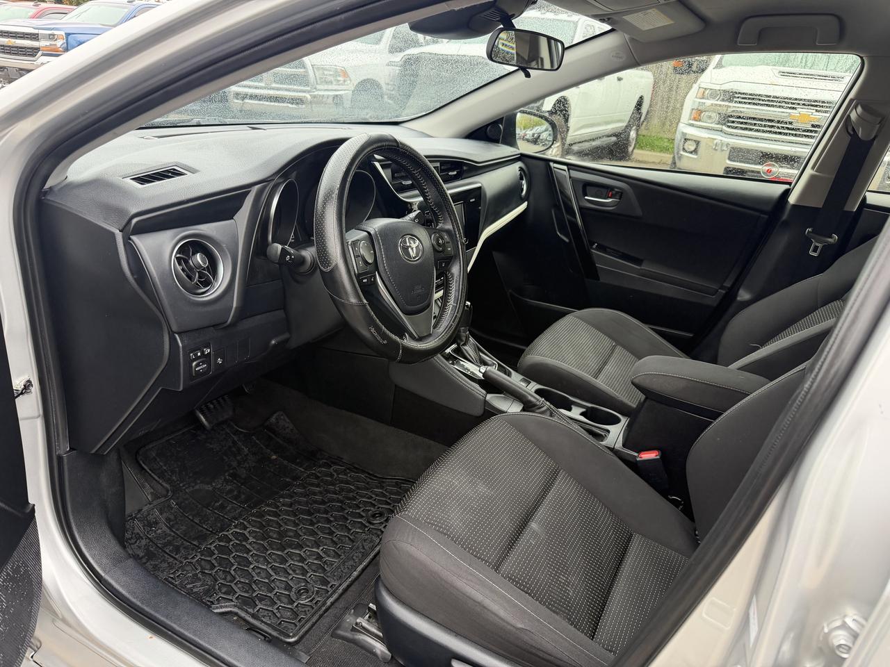 2017 Toyota Corolla iM Very Well Maintained Photo