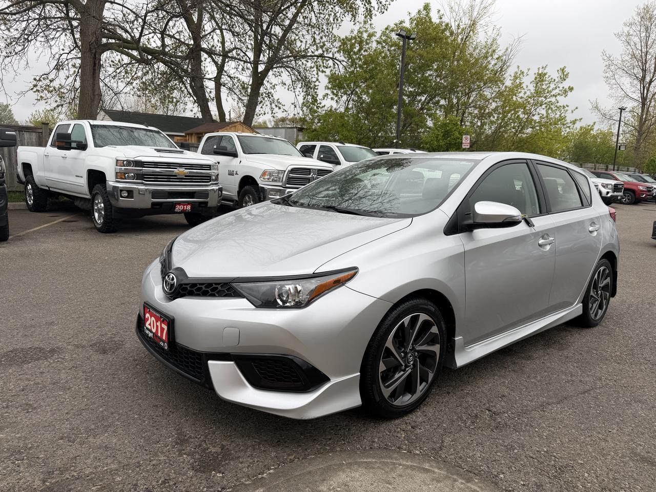 2017 Toyota Corolla iM Very Well Maintained Photo2