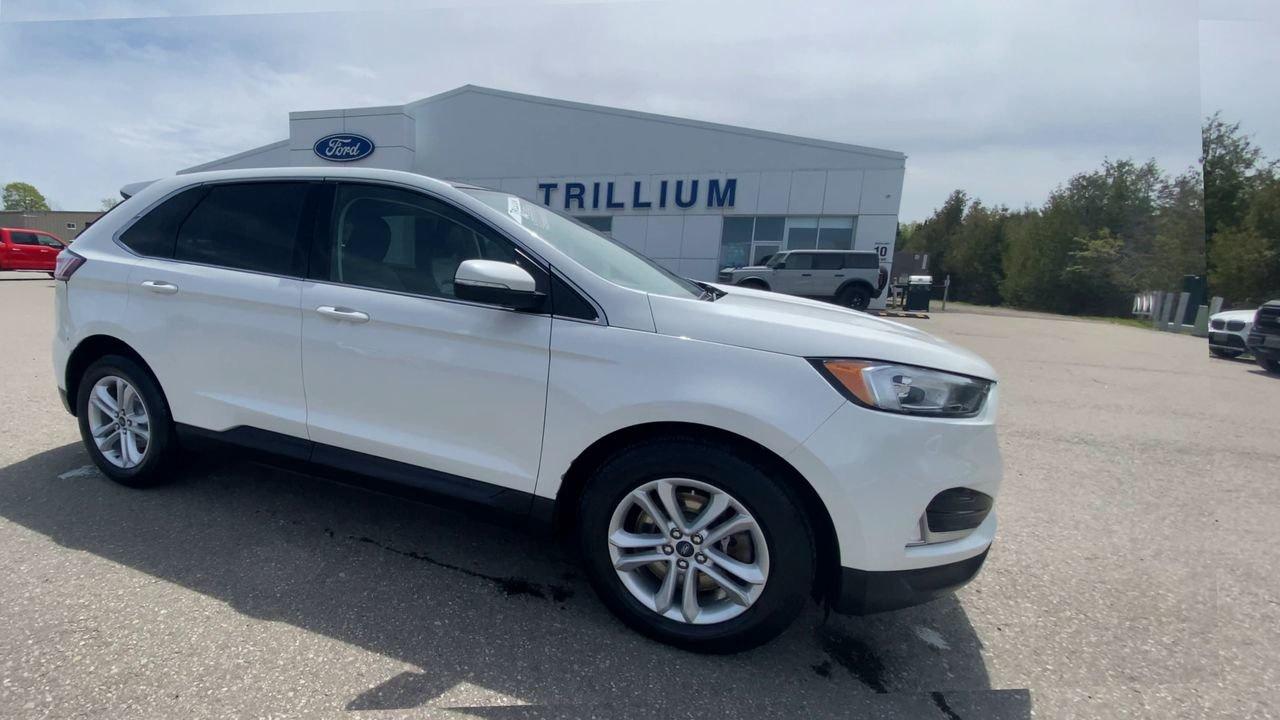 2020 Ford Edge SEL Photo
