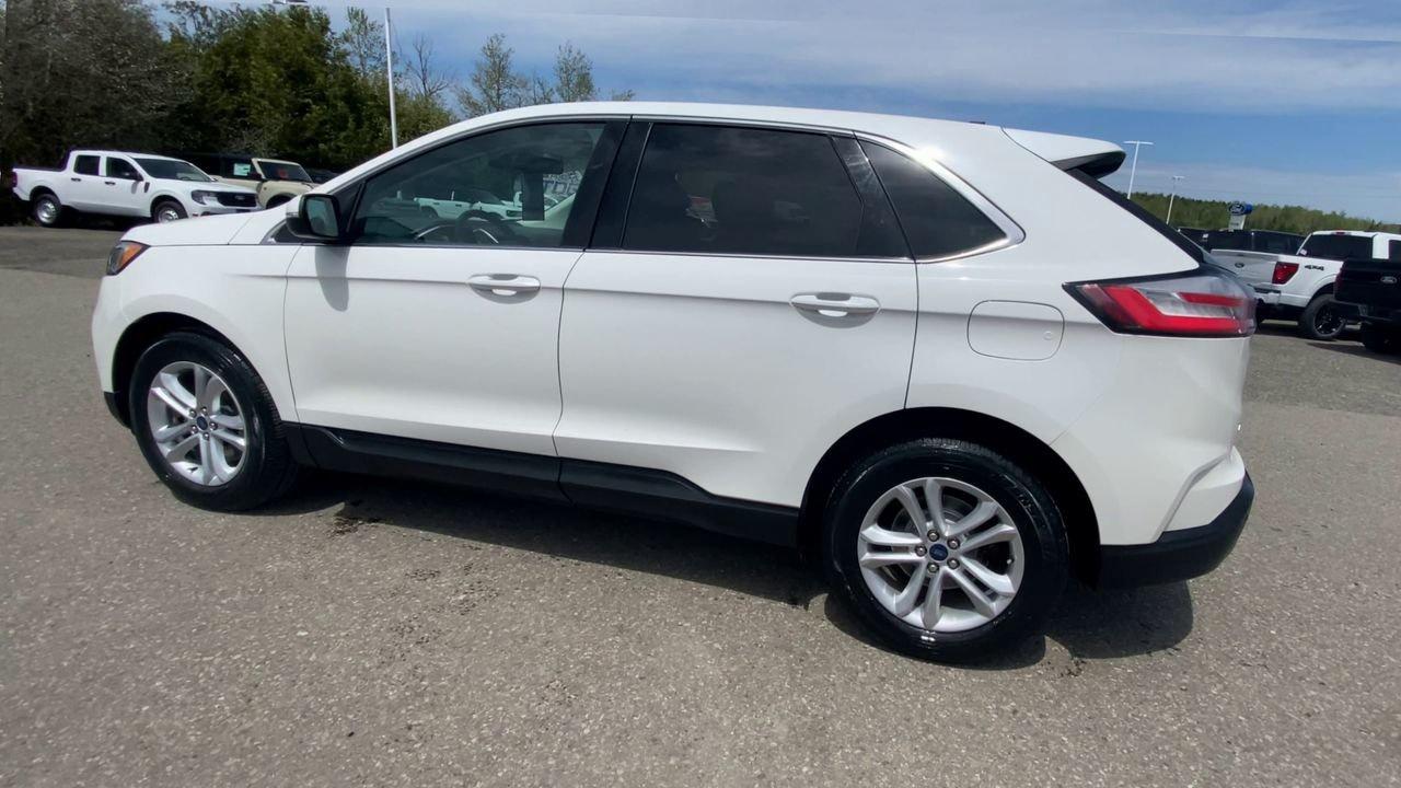 2020 Ford Edge SEL Photo