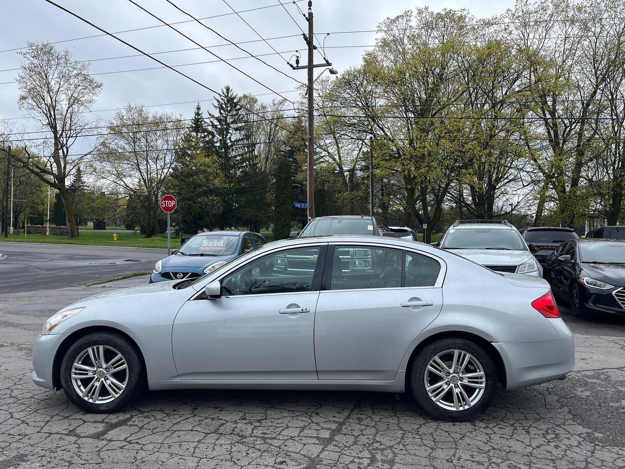 2010 Infiniti G37 4dr x AWD Photo