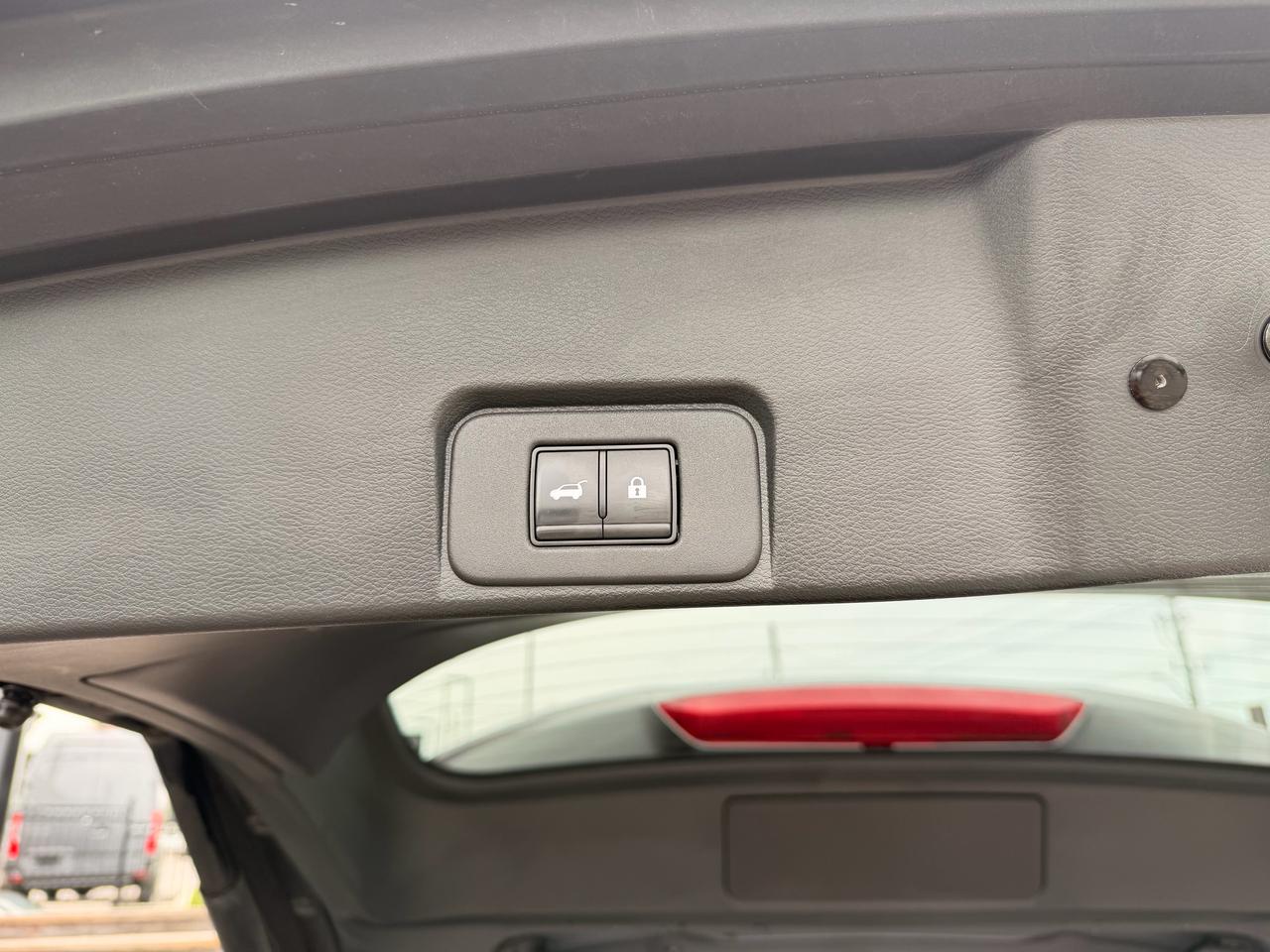 2023 Nissan Rogue Platinum Photo