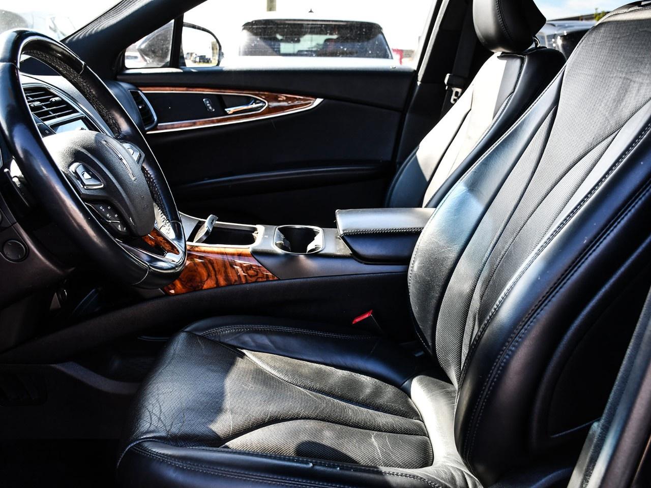 2017 Lincoln MKX AWD 4DR RESERVE Photo