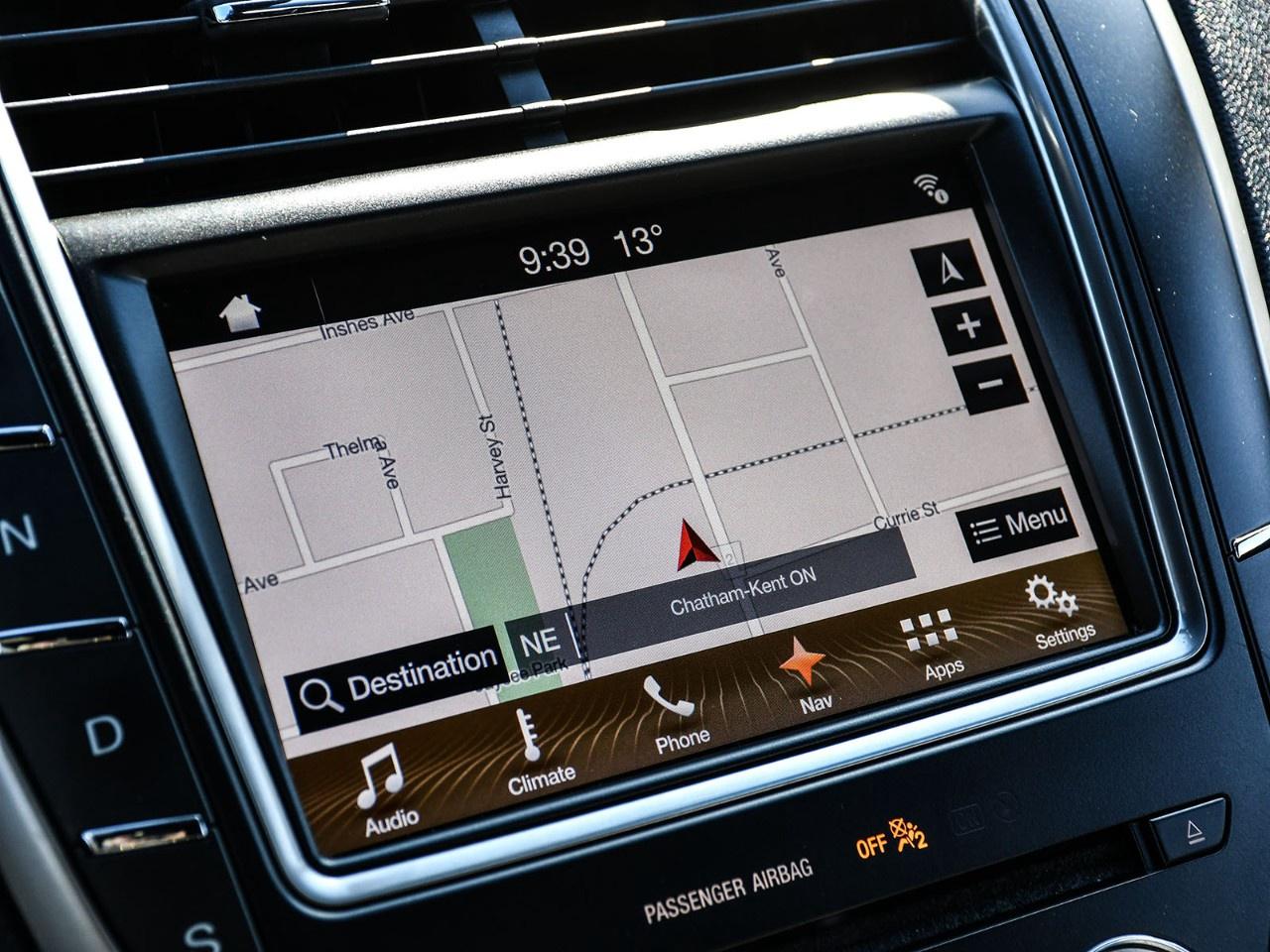 2017 Lincoln MKX AWD 4DR RESERVE Photo