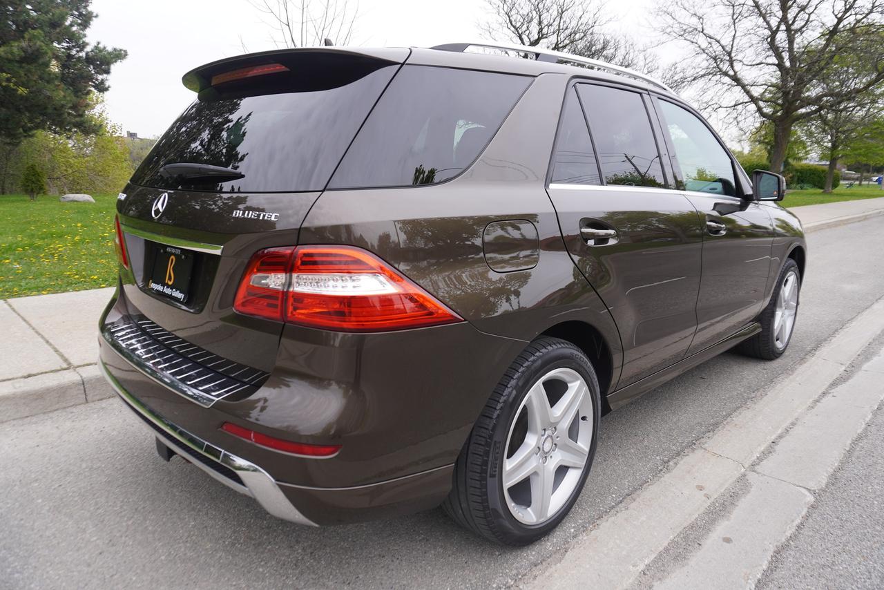 2015 Mercedes-Benz M-Class BlueTEC / 1 OWNER / NO ACCIDENTS / GORGEOUS COMBO Photo3