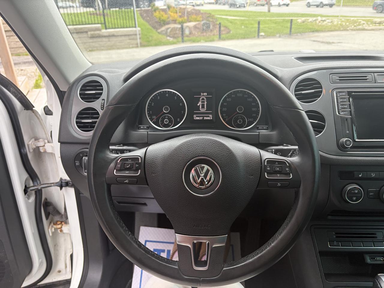 2017 Volkswagen Tiguan COMFORTLINE Photo