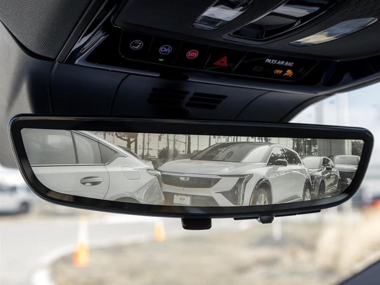 2026 Cadillac OPTIQ Sport Photo