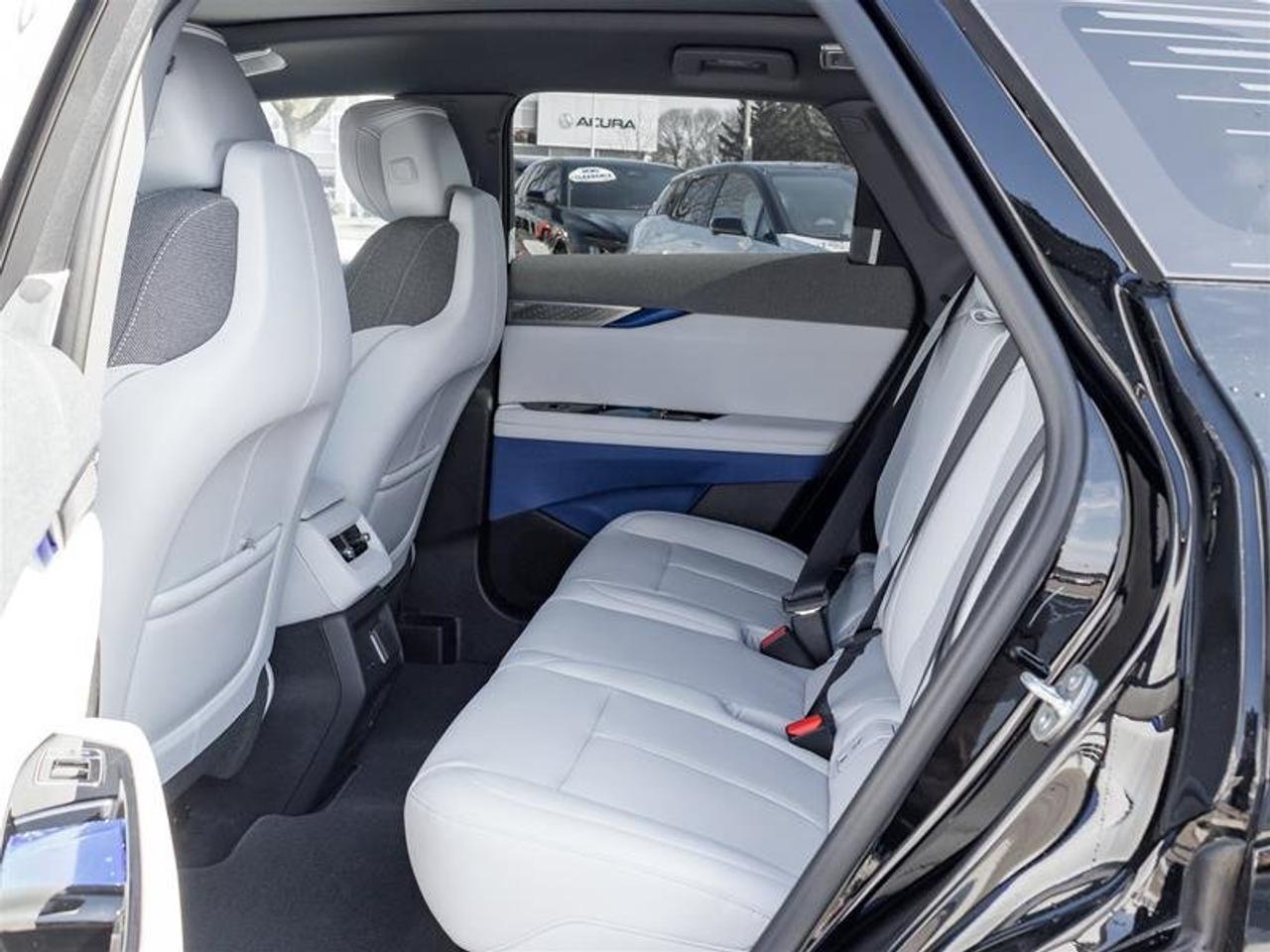 2026 Cadillac OPTIQ Sport Photo