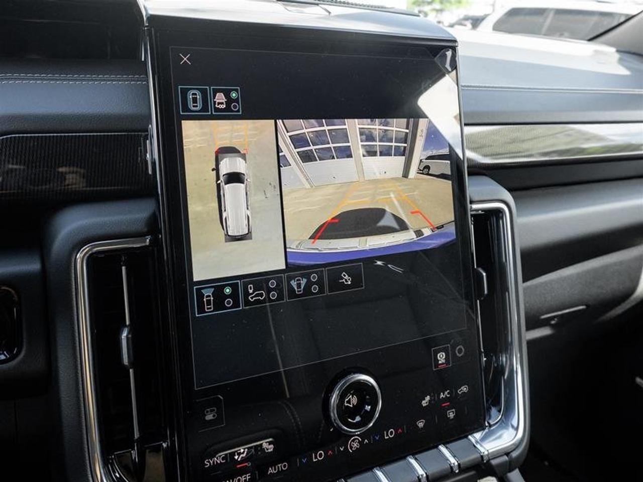 2026 GMC Yukon XL Elevation Photo