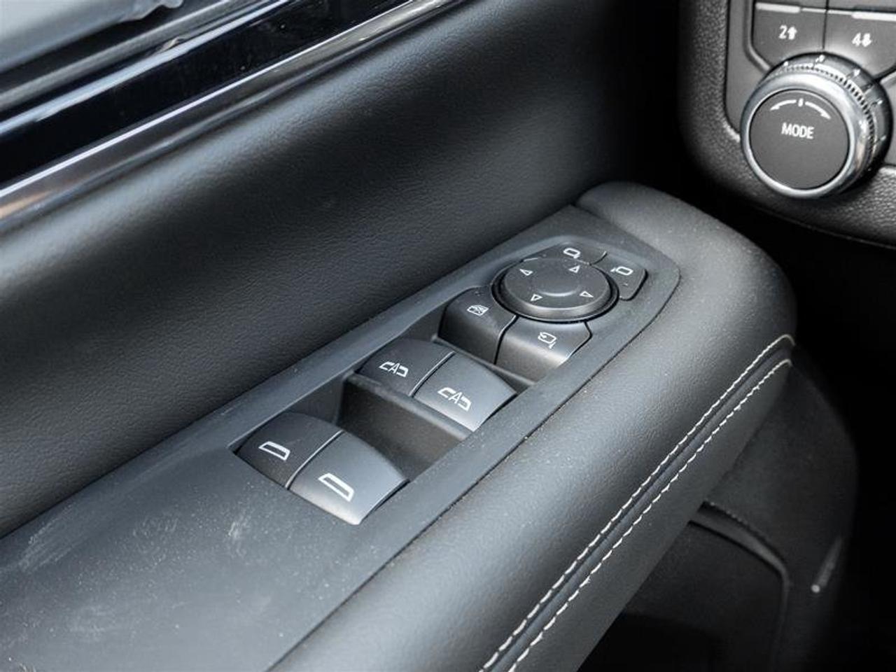 2026 GMC Yukon XL Elevation Photo