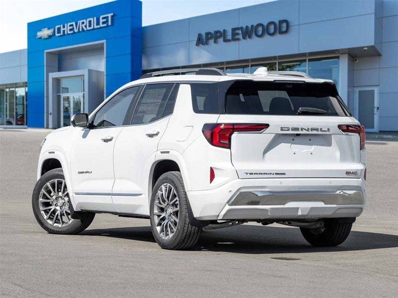 2026 GMC Terrain Denali Photo