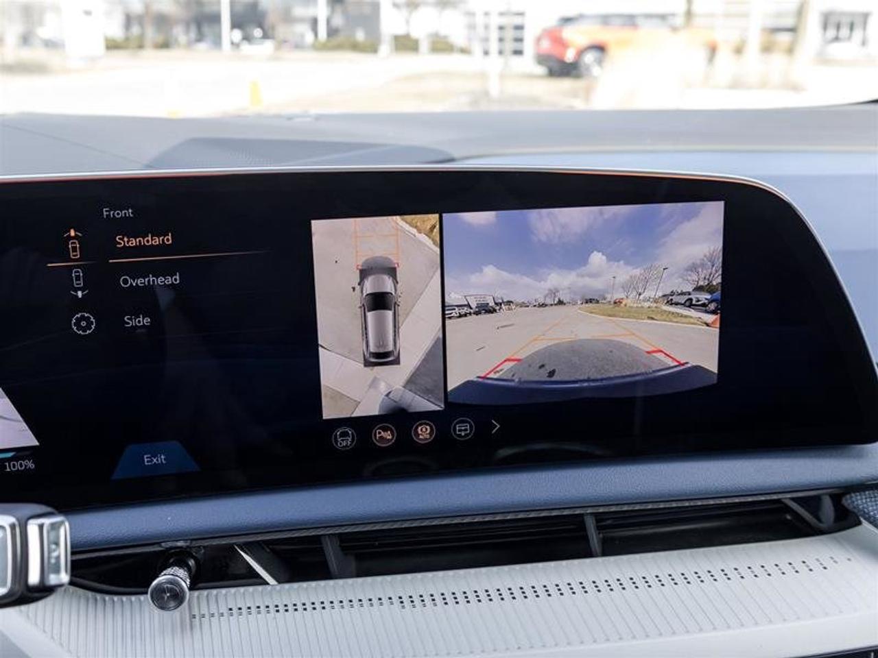 2026 Cadillac OPTIQ Premium Sport Photo