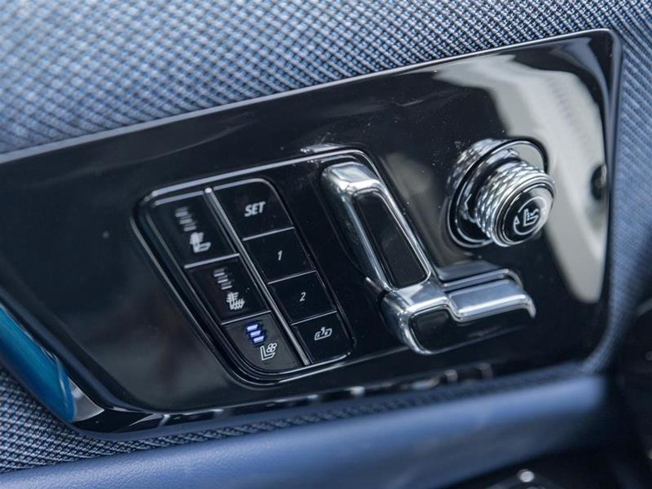 2026 Cadillac OPTIQ Premium Sport Photo