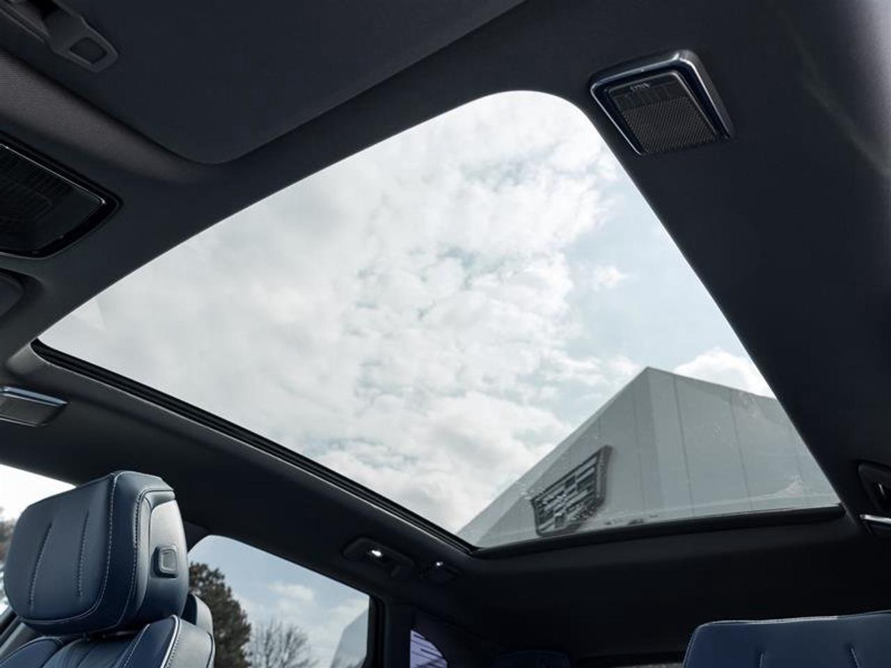 2026 Cadillac OPTIQ Premium Sport Photo