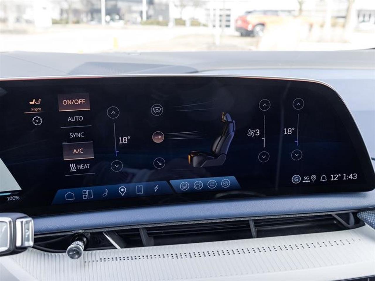 2026 Cadillac OPTIQ Premium Sport Photo