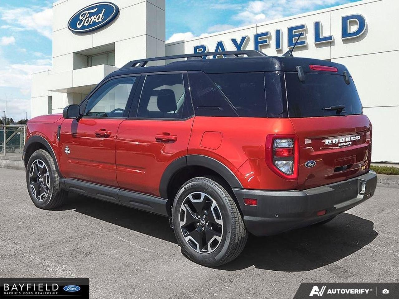 2024 Ford Bronco Sport Outer Banks Photo3