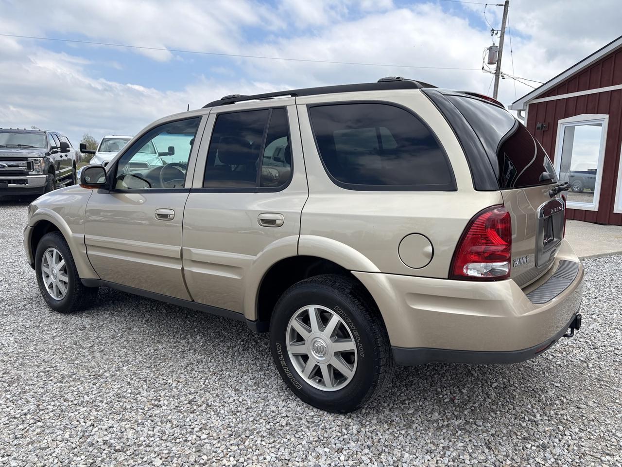 2004 Buick Rainier CXL Plus 2WD ~FLORIDA CAR!~ Photo2