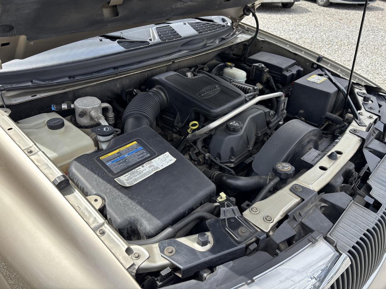 2004 Buick Rainier CXL Plus 2WD ~FLORIDA CAR!~ Photo