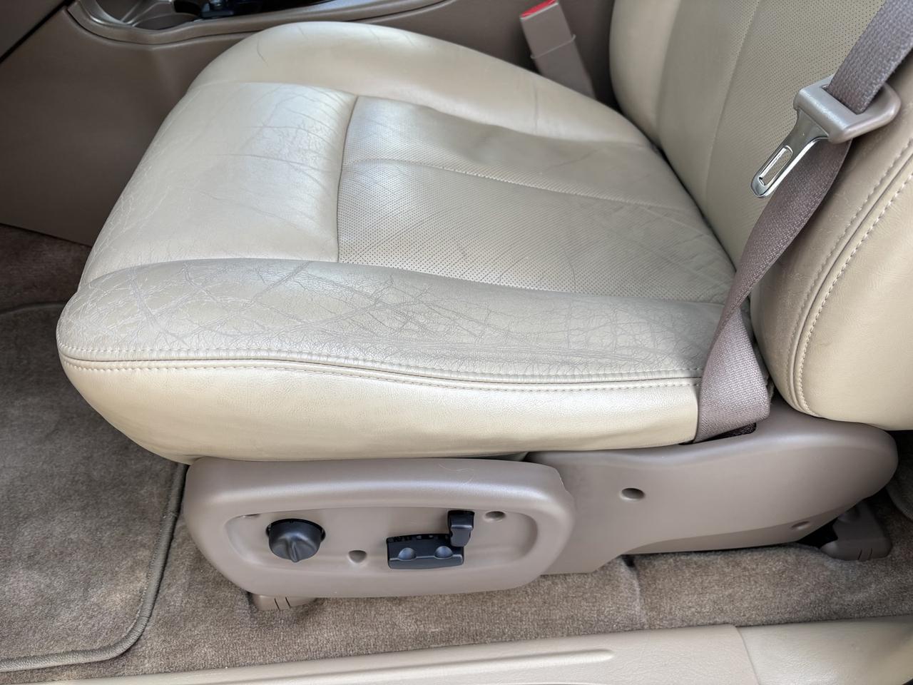 2004 Buick Rainier CXL Plus 2WD ~FLORIDA CAR!~ Photo