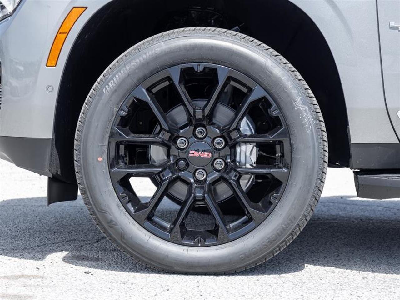 2026 GMC Yukon Elevation Photo3