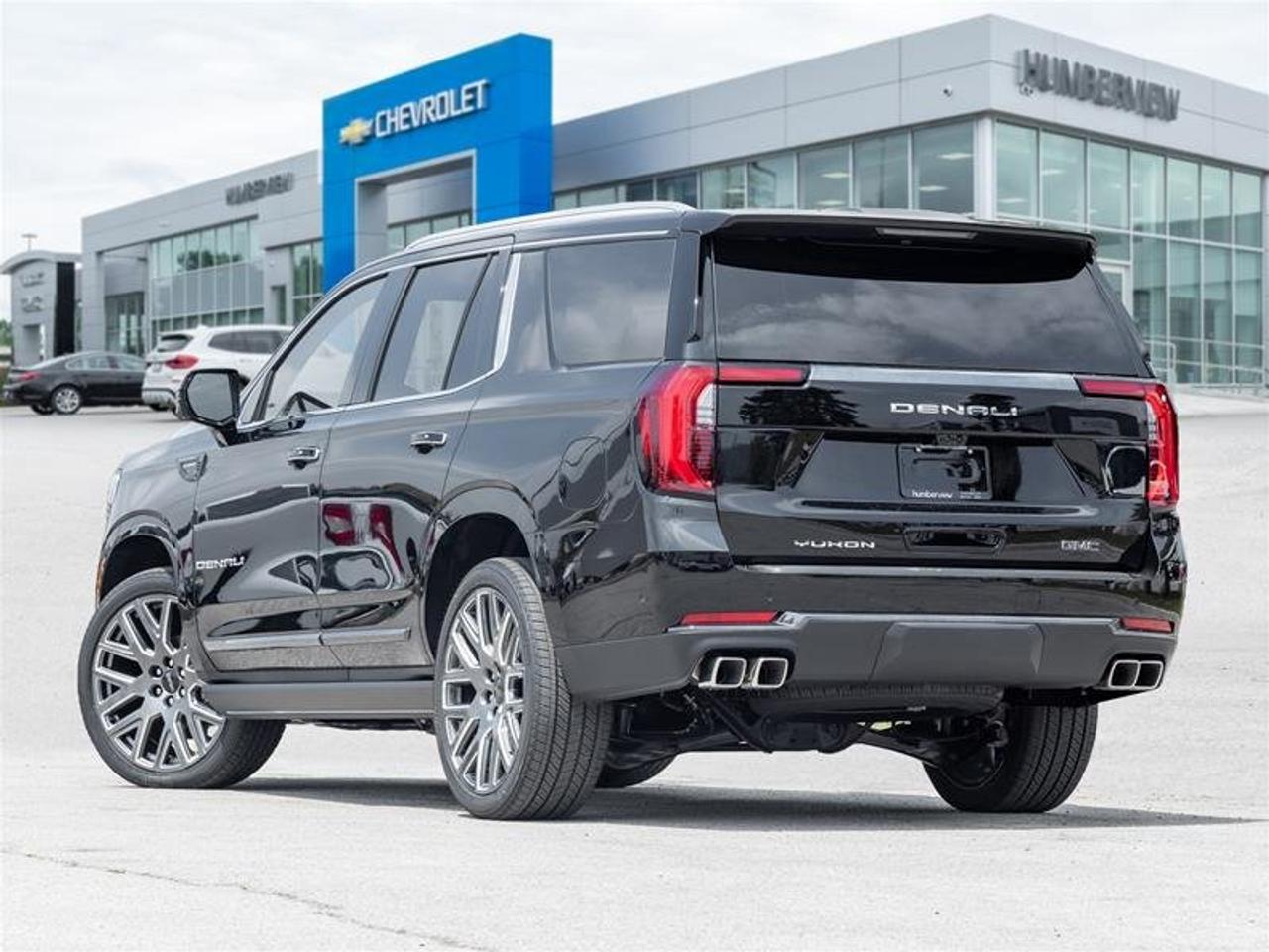 2026 GMC Yukon Denali Ultimate Photo4
