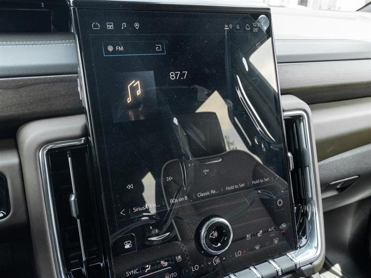 2026 GMC Yukon Denali Ultimate Photo