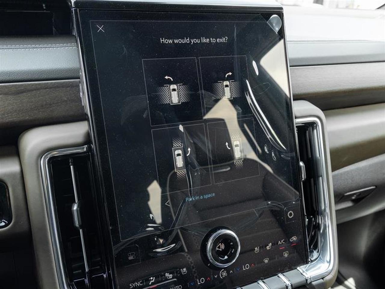2026 GMC Yukon Denali Ultimate Photo