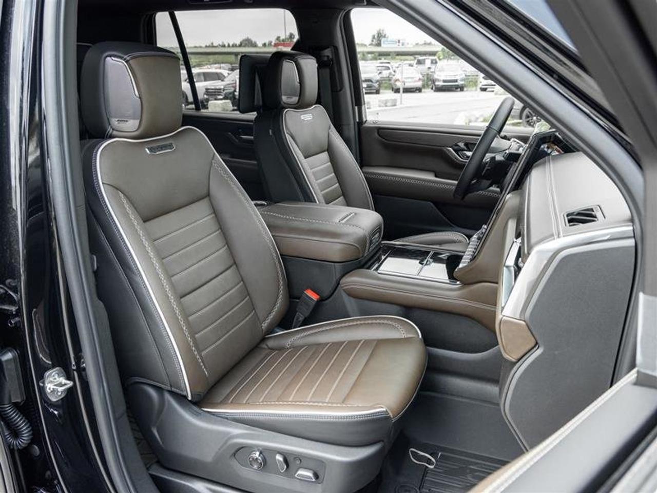 2026 GMC Yukon Denali Ultimate Photo