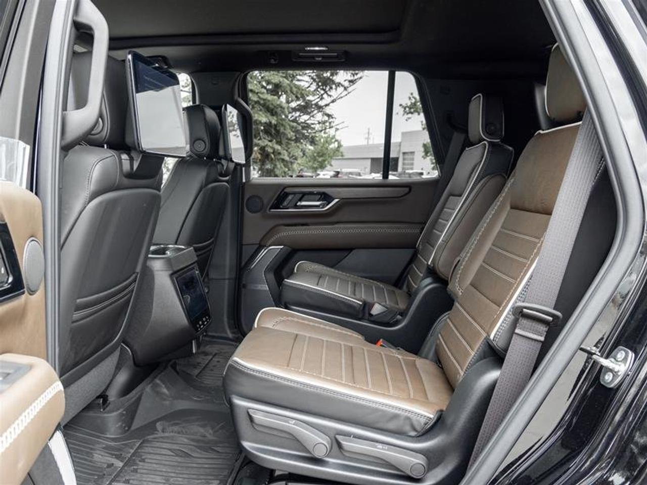 2026 GMC Yukon Denali Ultimate Photo