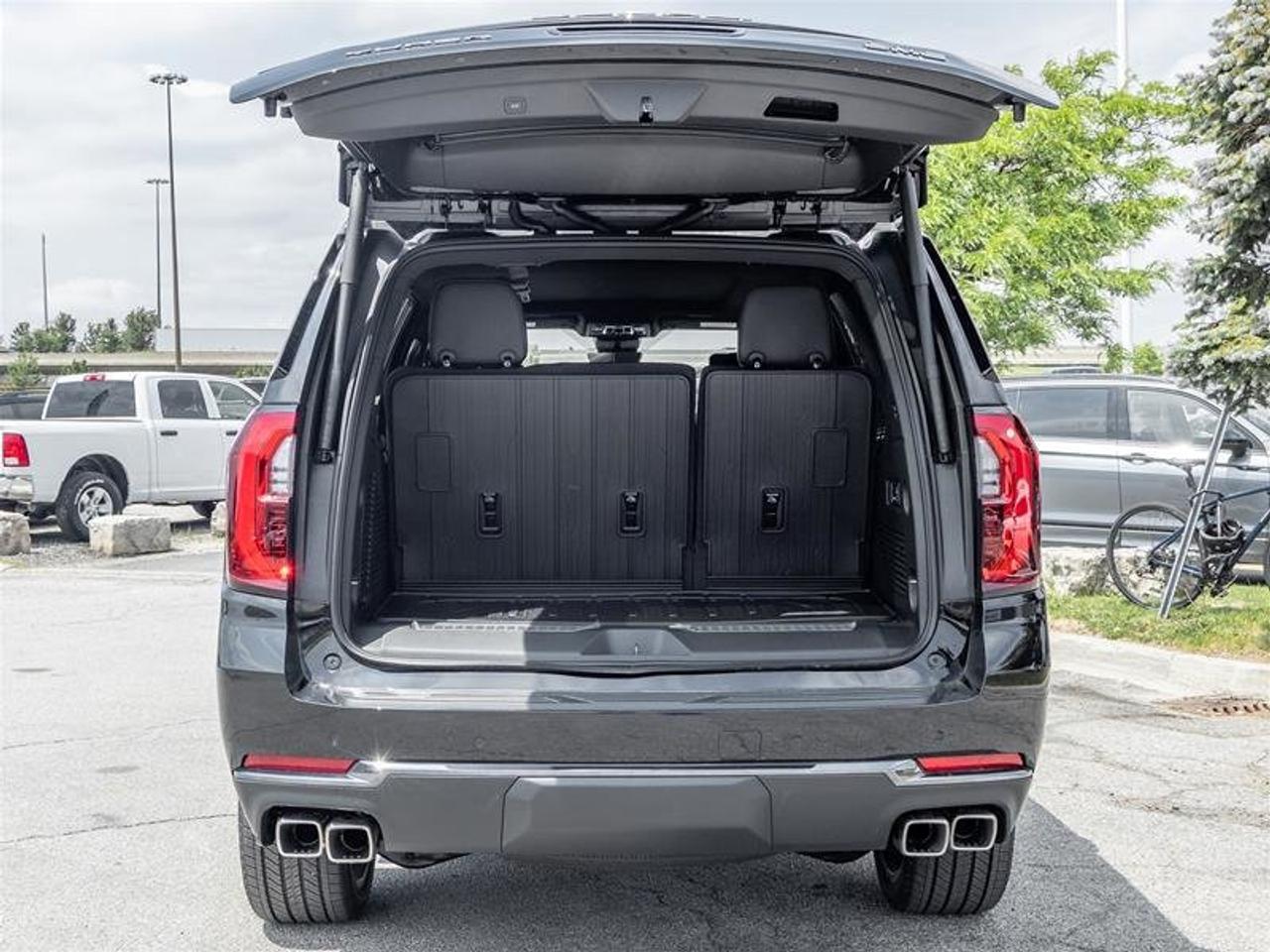 2026 GMC Yukon Denali Ultimate Photo