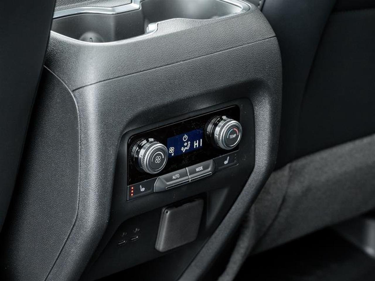 2026 GMC Acadia ELEVATION Photo