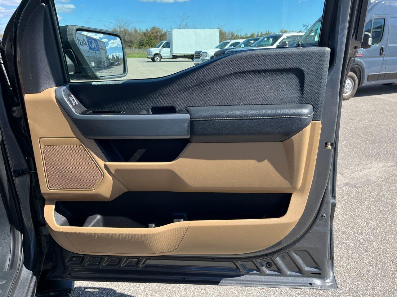 2023 Ford F-150 XLT 4WD SuperCrew 5.5' Box Photo