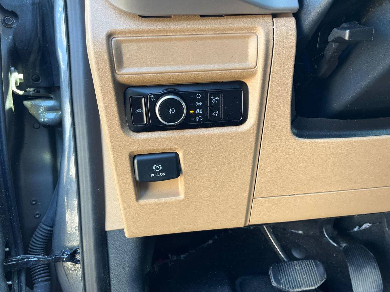 2023 Ford F-150 XLT 4WD SuperCrew 5.5' Box Photo