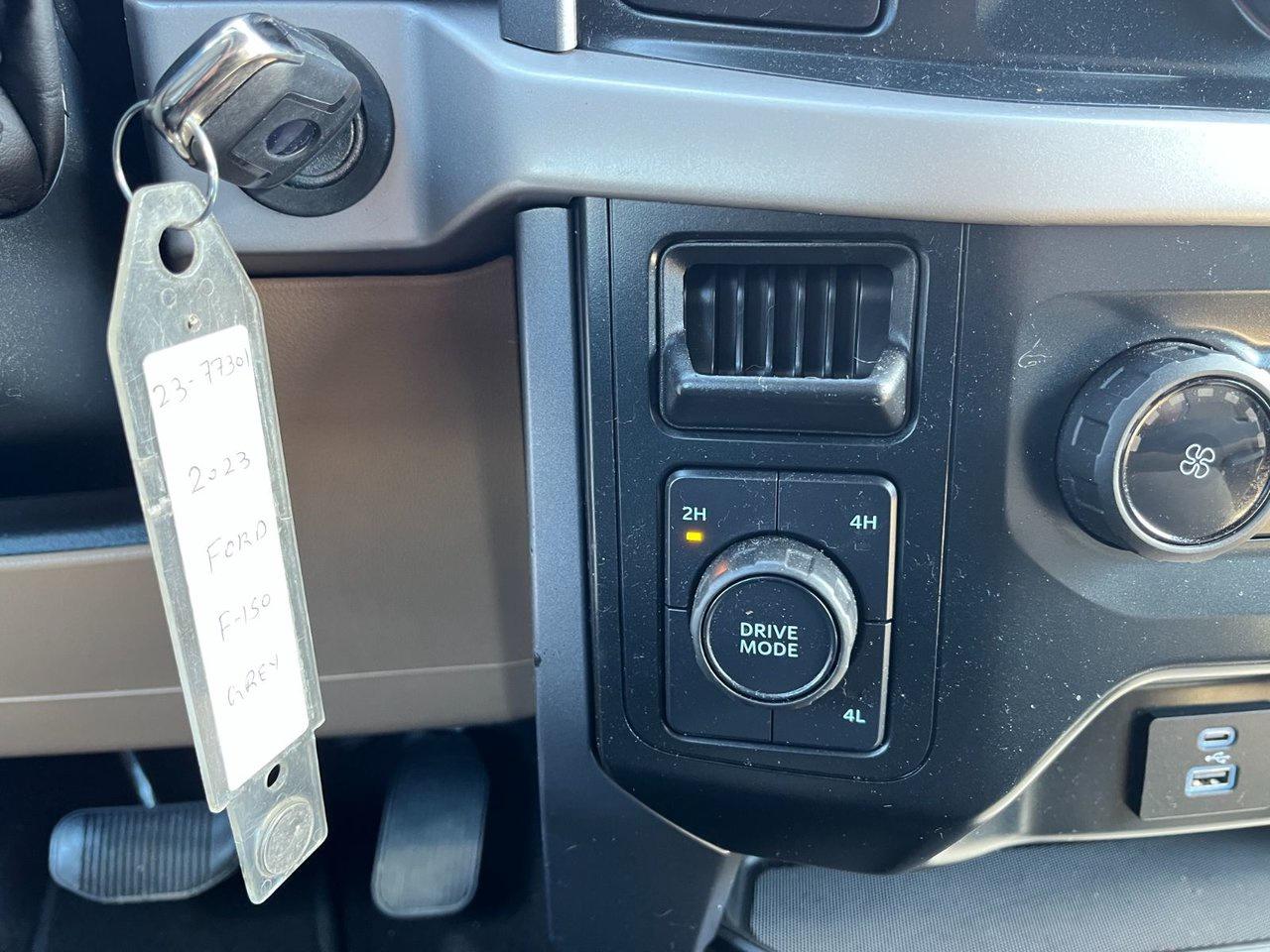 2023 Ford F-150 XLT 4WD SuperCrew 5.5' Box Photo